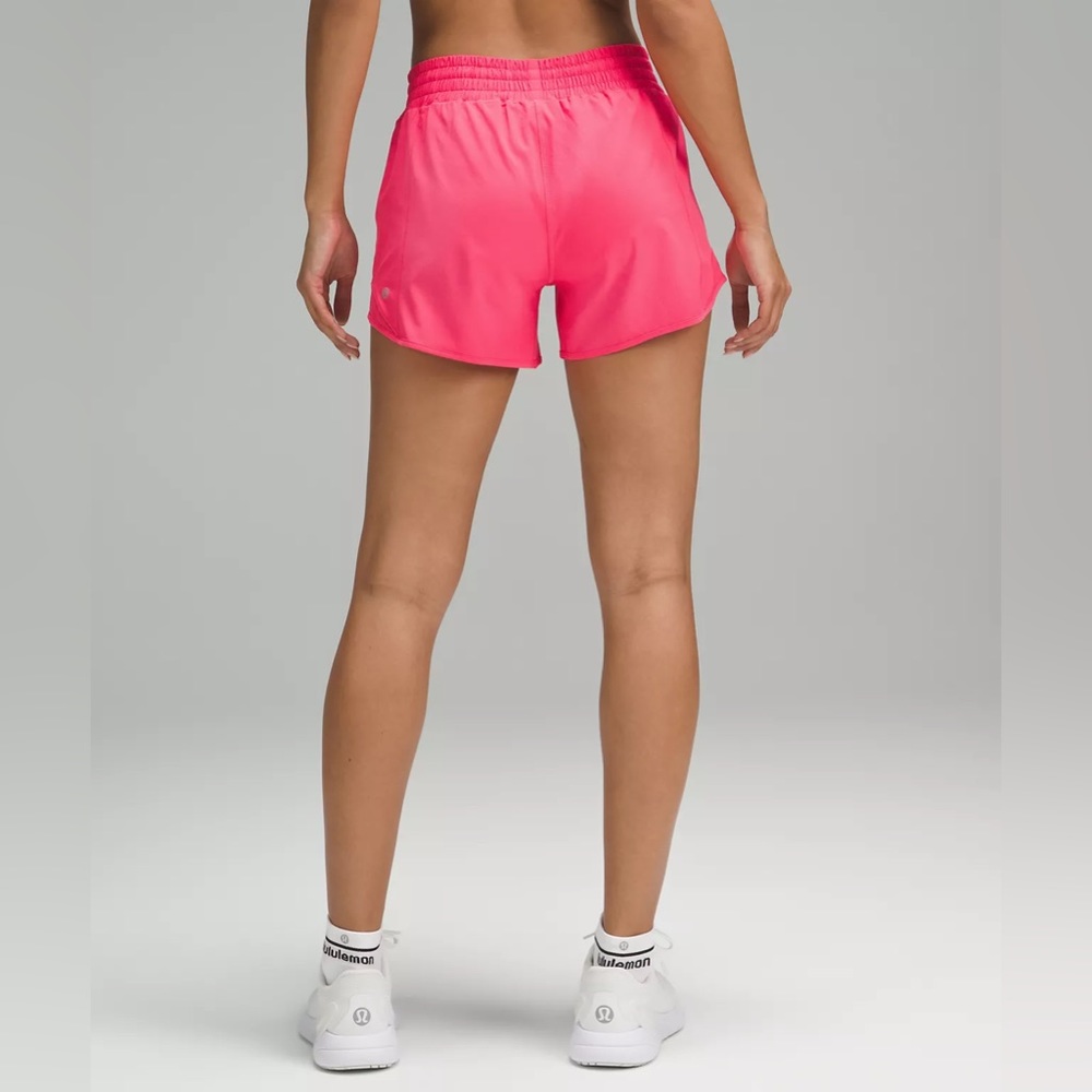 NWT Lululemon Hotty Hot High-Rise 4” Shorts - Picture 5 of 7